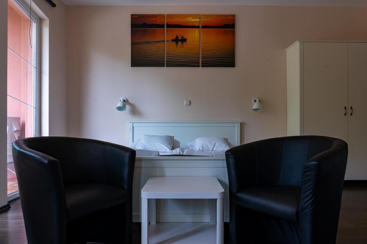 Accomo Apartmanhaz Siófok Exteriér fotografie